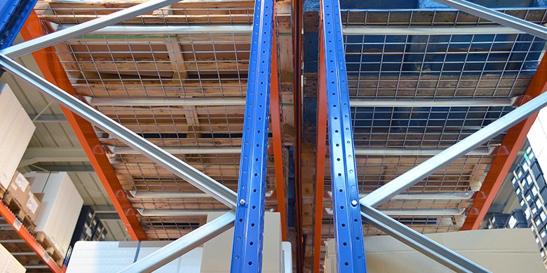 Wiremesh Decking & Shelving